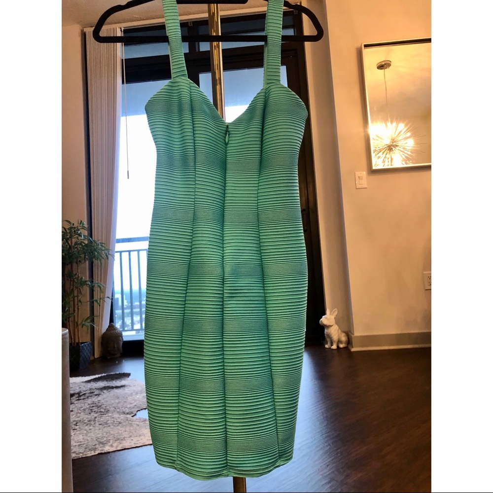 Bebe Summer Dress 🏝